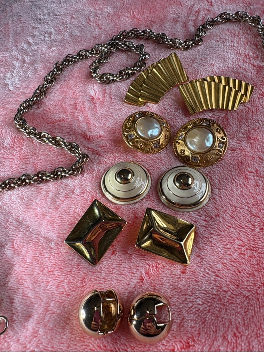 VINTAGE Costume Jewelry.
Jones NY, Craft (stamped).
Solid and Heavy. 
Vintage!!